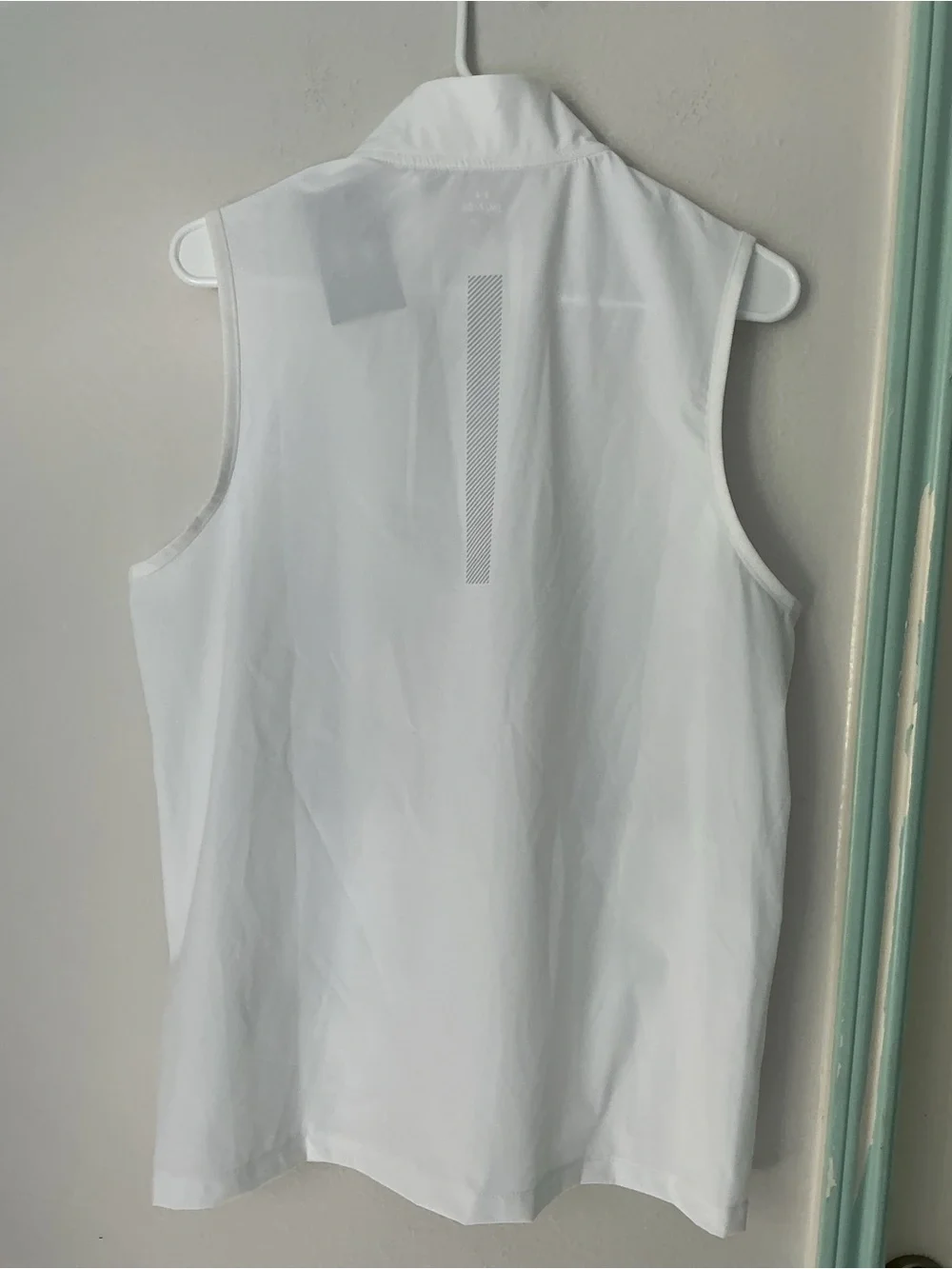 White Under Armour UA Storm Up The Pace Vest Sleeveless Zip Size S
